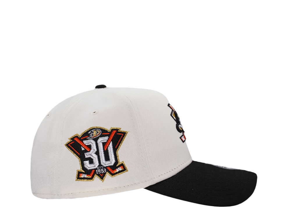 New Era Anaheim Ducks 30th Anniversary Chrome Two Tone Edition 9Forty A Frame Snapback Gorra
