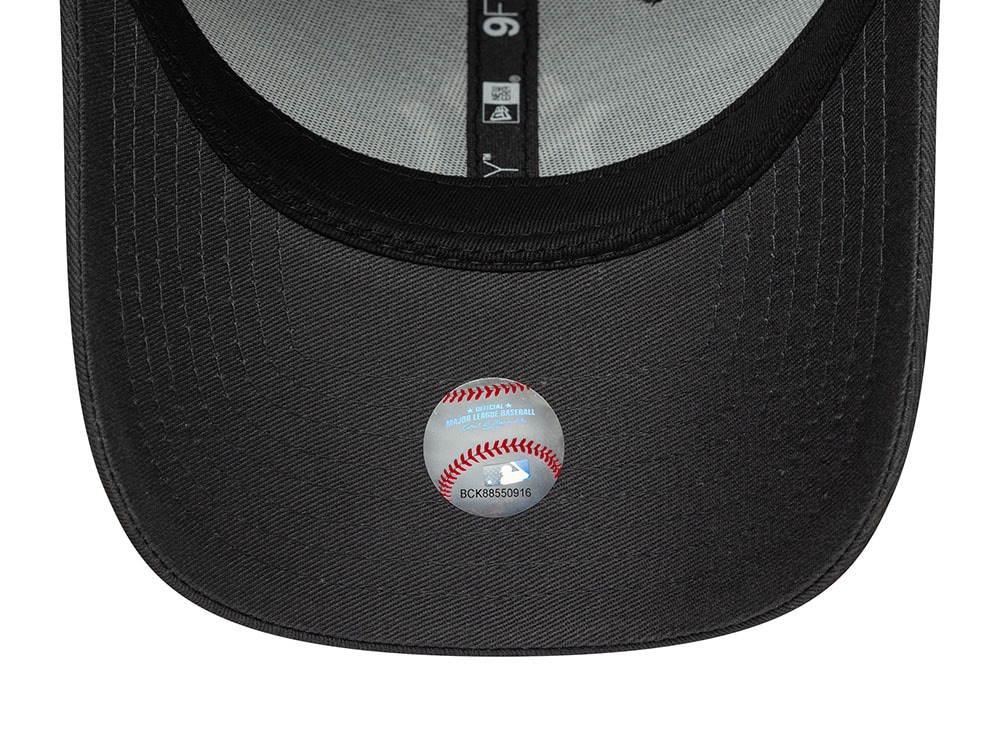 New Era New York Yankees League Essential Dark Gray Edition 9Forty Strapback Gorra