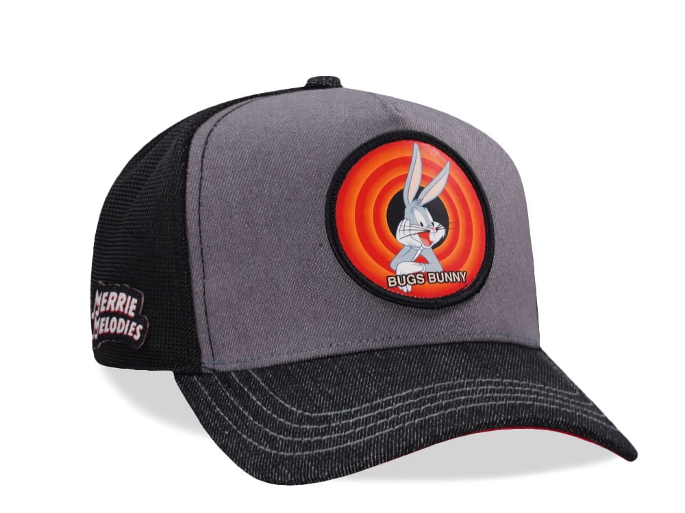 Capslab Looney Tunes Bugs Bunny Vintage Trucker Snapback Gorra