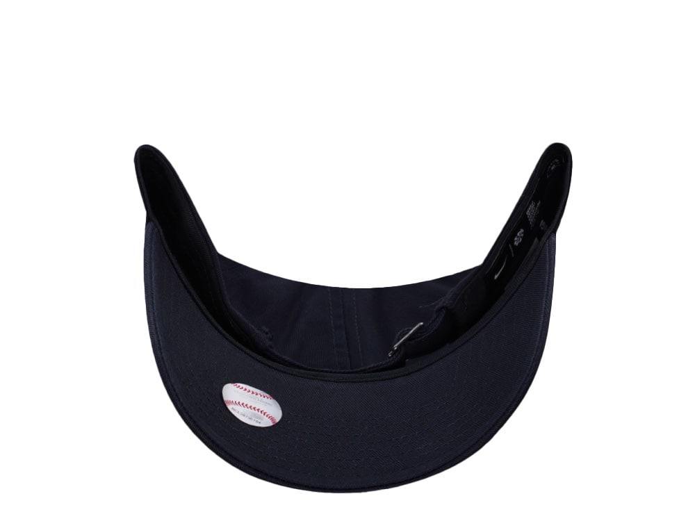 Nike Detroit Tigers Club Black Edition Strapback Gorra
