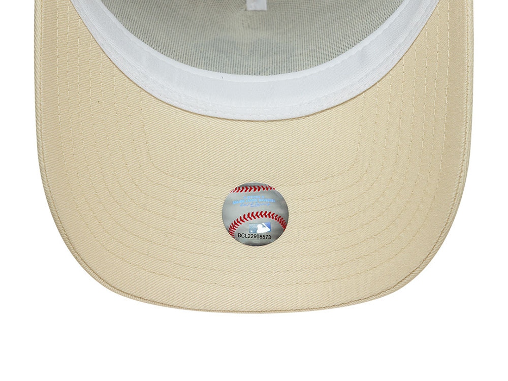 New Era New York Yankees Outline Cream Prime Edition 9Forty A Frame Trucker Snapback Gorra