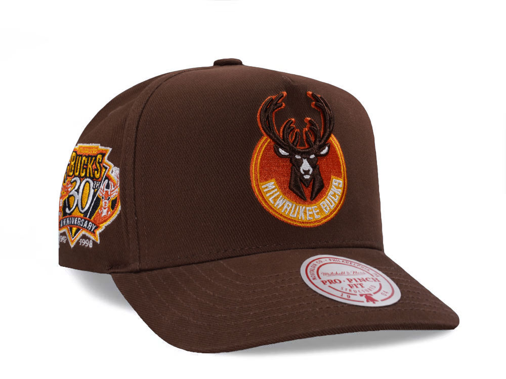 Mitchell & Ness Milwaukee Bucks 30th Anniversary Brown Edition Pro Pinch Fit Snapback Gorra