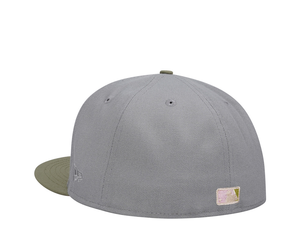 New Era Cleveland Guardians Progressive Field Blush Olive Two Tone Edition 59Fifty Fitted Gorra