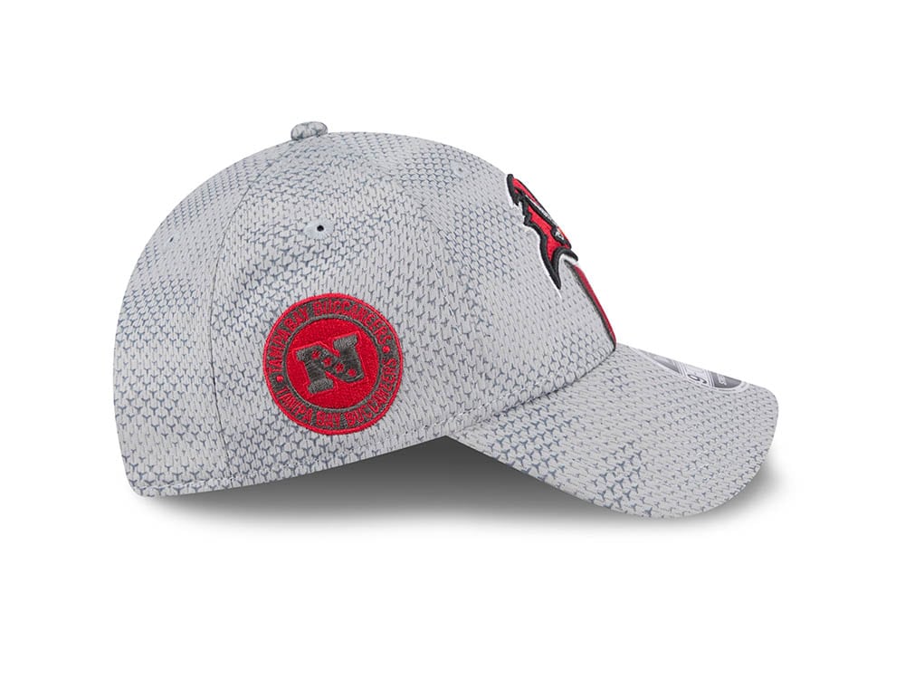 New Era Tampa Bay Buccaneers Sideline 2024 9Forty Stretch Snapback Gorra