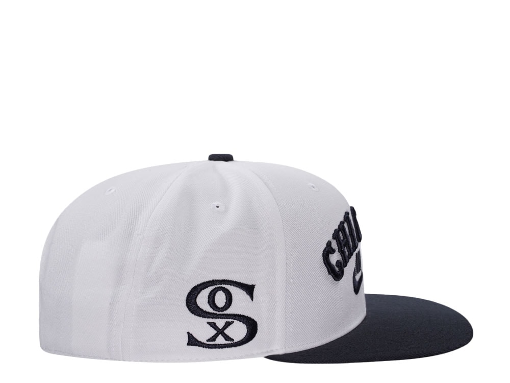 Nike Chicago White Sox 1976-85 Cooperstwon Dri-Fit White Edition Snapback Gorra