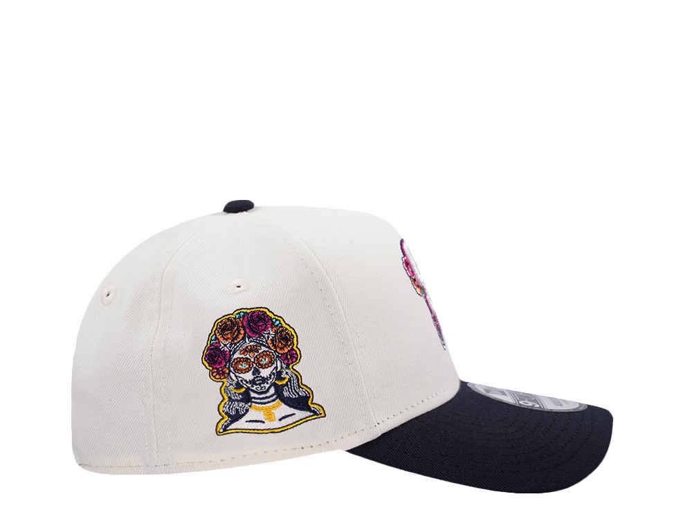 New Era San Diego Padres Dia de Muertos Floral Chrome Two Tone Edition 9Forty A Frame Snapback Gorra