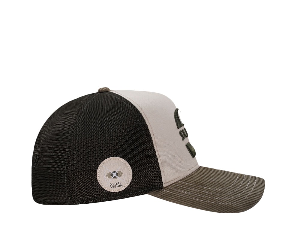 Capslab Superman World Beige Trucker Snapback Gorra