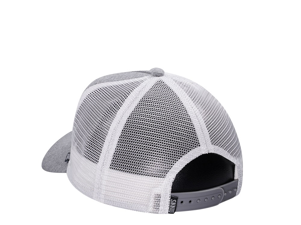 Djinns Jersey Gray White Trucker Snapback Gorra