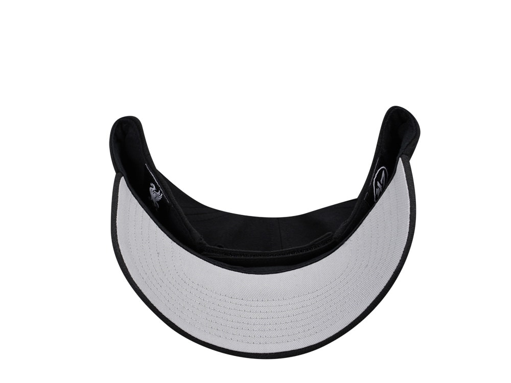 47Brand Liverpool FC Black and White MVP Strapback Gorra