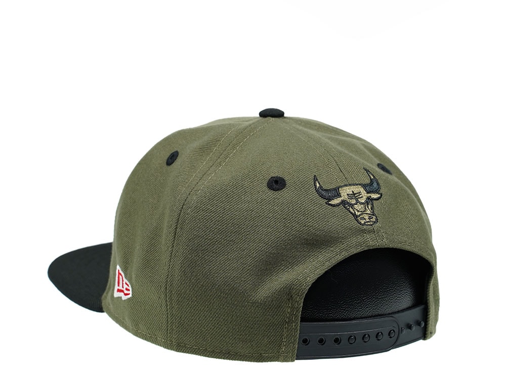 New Era Chicago Bulls Olive Red Horn Edition 9Fifty Snapback Gorra