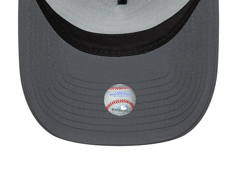 New Era New York Yankees Gray Edition 9Forty A Frame Trucker Snapback Gorra