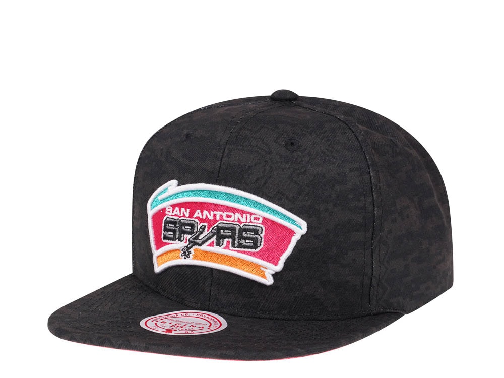 Mitchell & Ness San Antonio Spurs NBA Team Digi Camo Hardwood Classic Snapback Gorra
