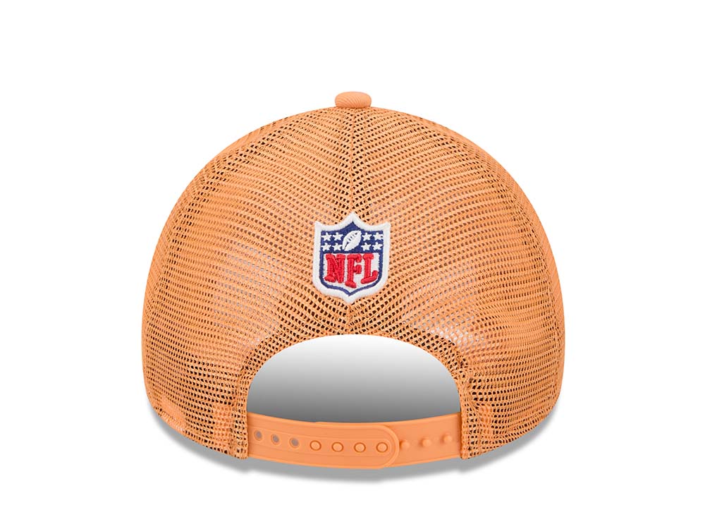 New Era Tampa Bay Buccaneers Sideline 2024 9Forty A Frame Trucker Snapback Gorra