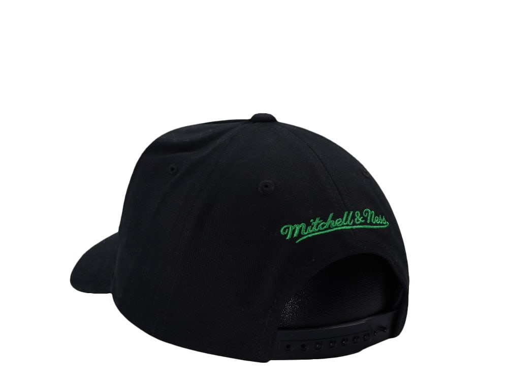 Mitchell & Ness Seattle SuperSonics Black Pro Pinch Fit Snapback Gorra