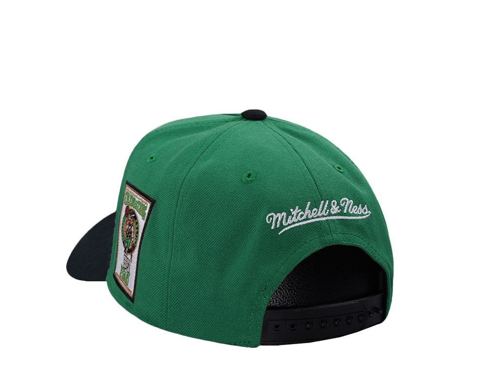 Mitchell & Ness Boston Celtics NBA In The City Green Edition Pro Pinch Fit Snapback Gorra