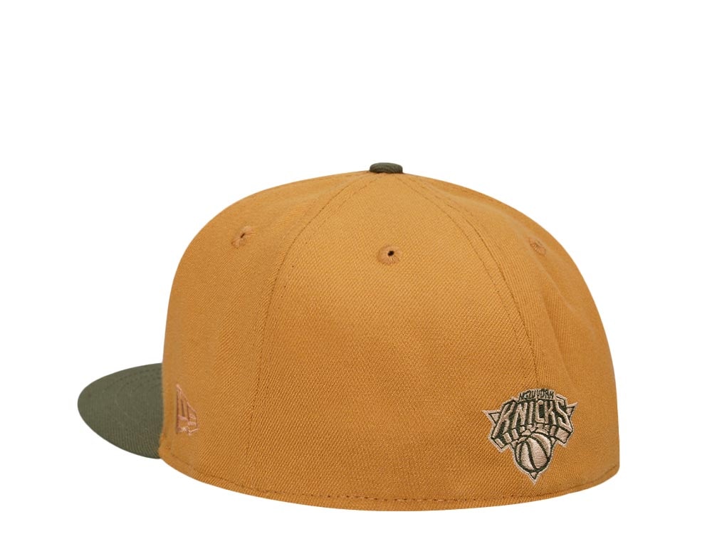 New Era New York Knicks Panama Tan Olive Two Tone Classic Edition 59Fifty Fitted Gorra