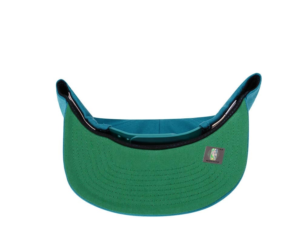 Mitchell & Ness Detroit Pistons Hardwood Classics Snapback Gorra