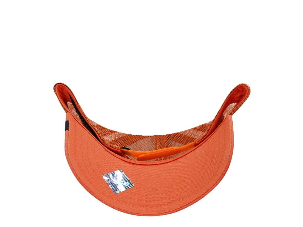 Goorin Bros The Lone Wolf Pumpkin Trucker Snapback Gorra