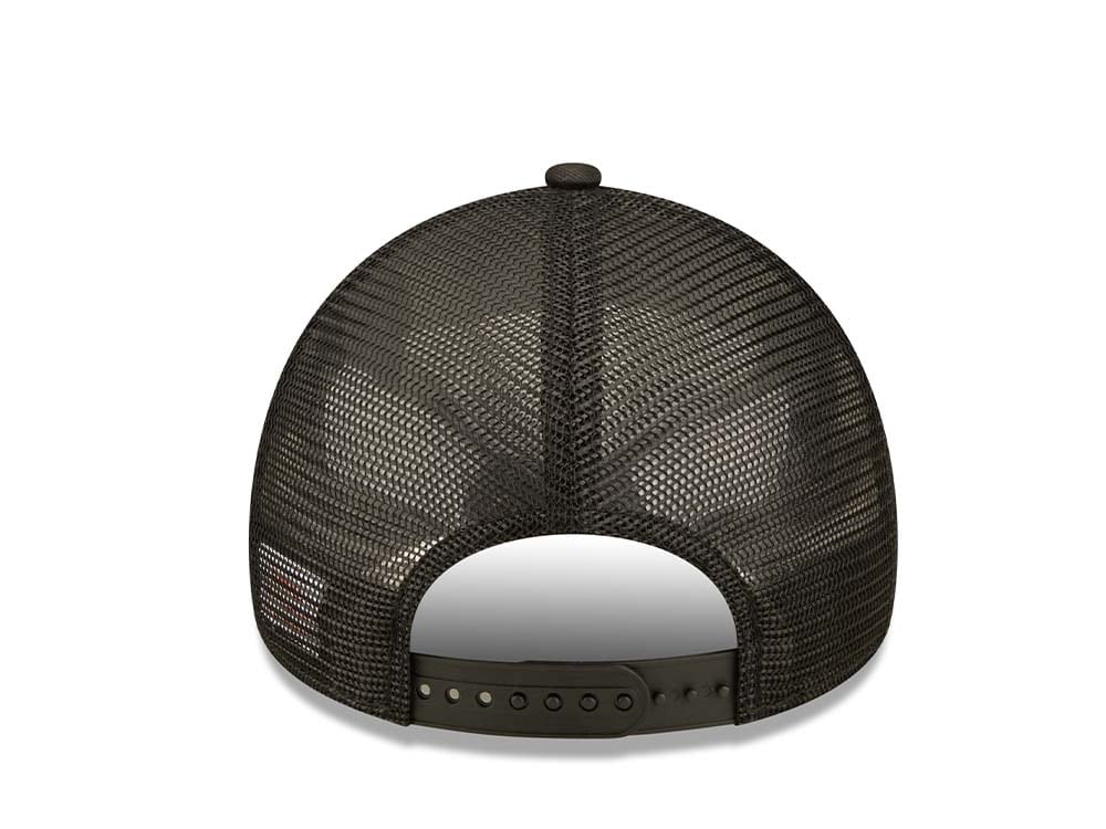 New Era Lucky Pig Logo Black A Frame Trucker Snapback Gorra