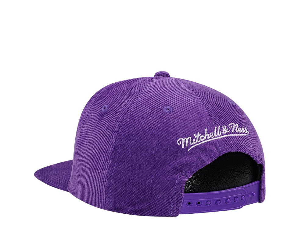 Mitchell & Ness Charlotte Hornets Purple Cord Hardwood Classic Snapback Gorra