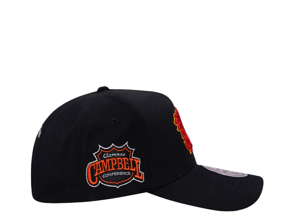 Mitchell & Ness Calgary Flames Nostalgic 2.0 Pro Crown Snapback Gorra