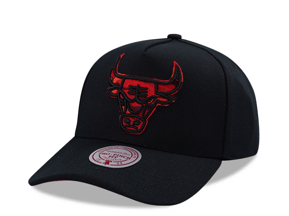 Mitchell & Ness Chicago Bulls 404 Club Camo Black Edition Pro Pinch Fit Snapback Gorra