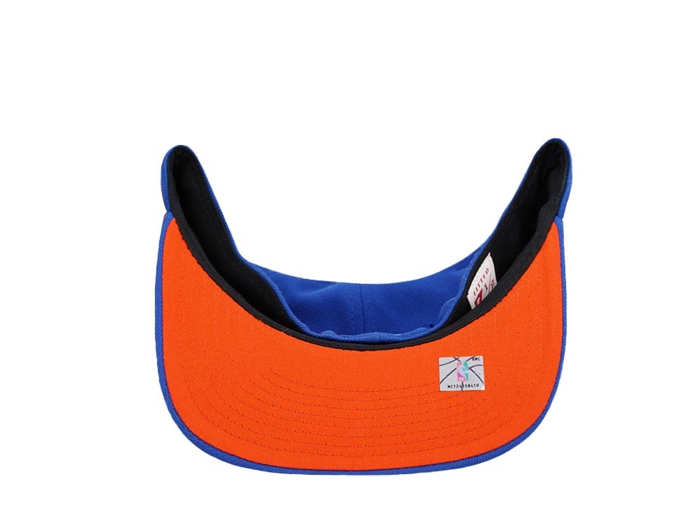 Mitchell & Ness New York Knicks Logo History Hardwood Classic Dynasty Fitted Gorra