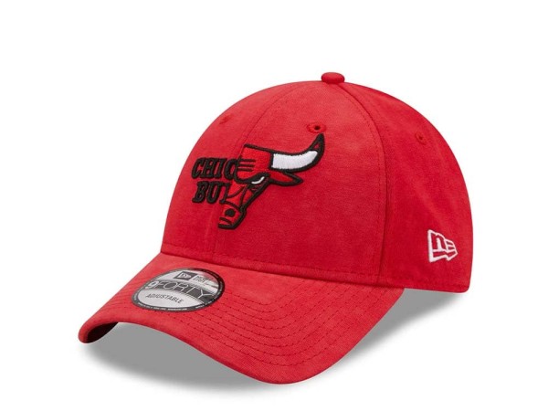 New Era Chicago Bulls Washed Pack Red Adjustable 9Forty Strapback Cap